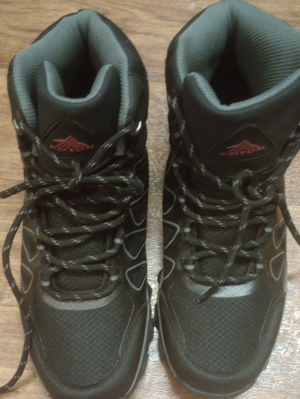High Sierra Black Men's Trail Boots with Subtle Gray Accents